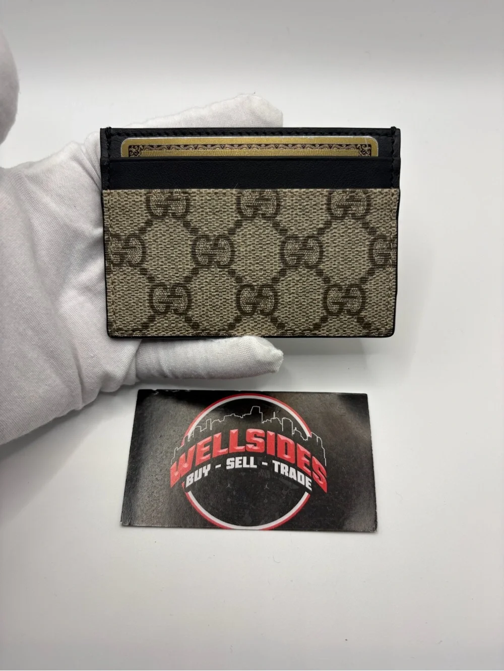 Gucci GG Black Supreme Cardholder